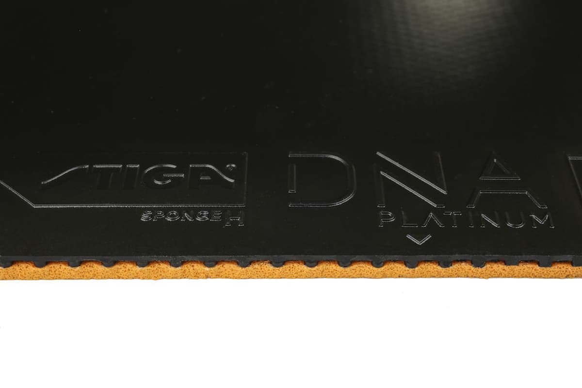 STIGA DNA Future M Table tennis rubber Platinum H